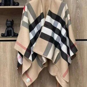 Burberry Reversible Check Wool Cape